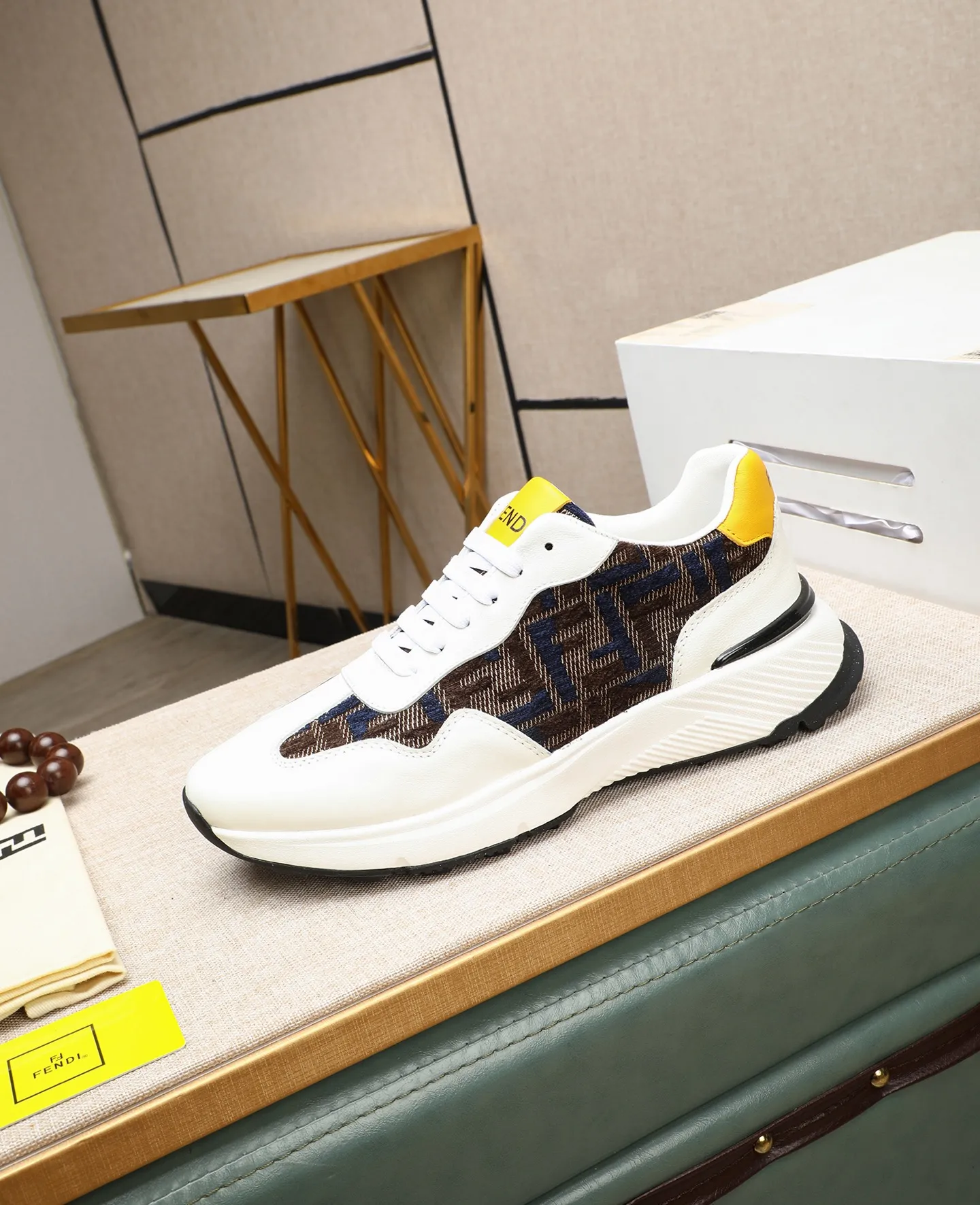 Men's shoes 💰460🕷🕷[FENDI] Fendi fashionable casual men's shoes 🇨🇳Original official website 1:1 model opening, new models are available first 💯Not high-profile but avant-garde, simple About low-key and fashionable, super versatile style 🌿 Made of original cowhide ➕ Pigskin lining 🎋 The version is comfortable on the feet, so rigorous for any small place, and the workmanship is first-class 🍍38-44 Large quantities in stock